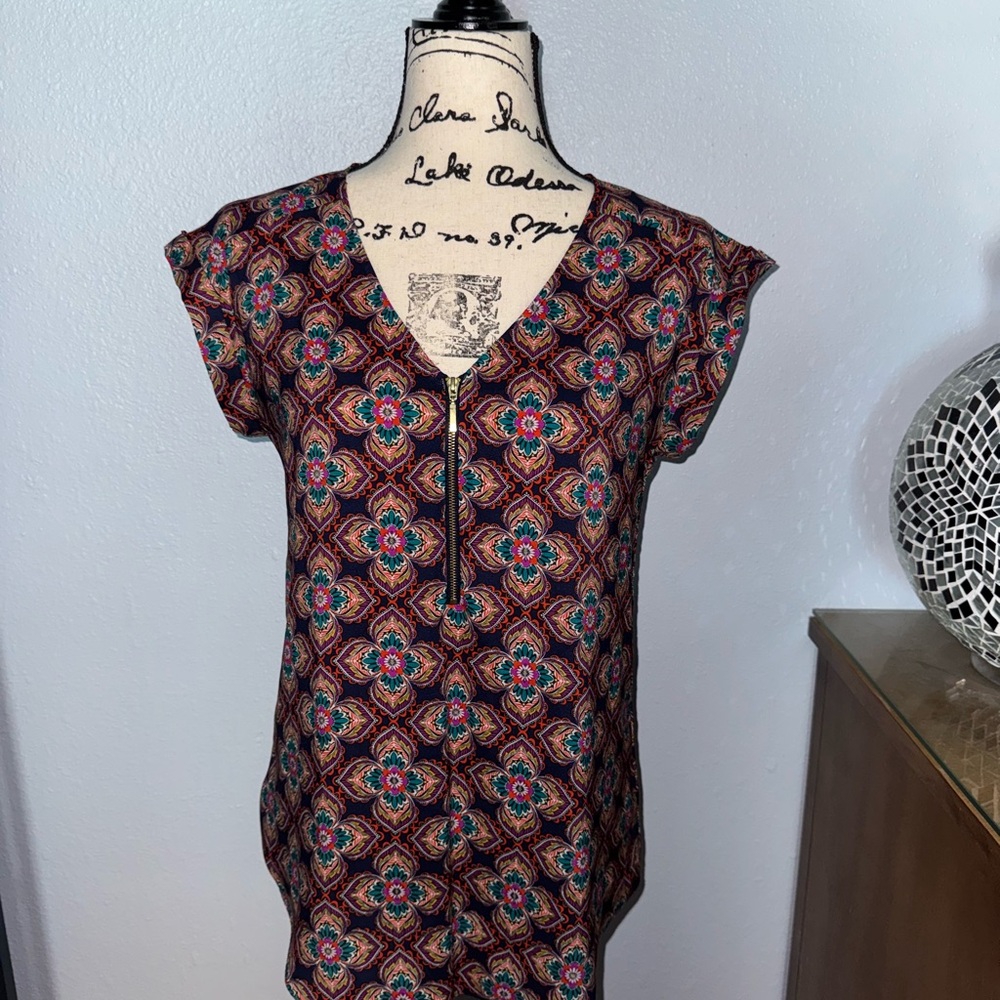Express Graphic Blouse